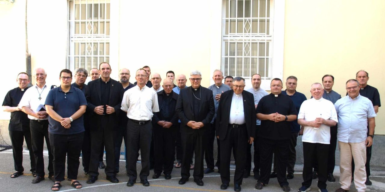 ZADAR: Kardinal Vinko Puljić predvodio duhovne vježbe za svećenike Zadarske nadbiskupije