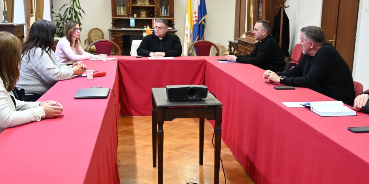 ZADAR: Sjednice Povjerenstva za liturgijski pastoral i Povjerenstva za duhovna zvanja Zadarske nadbiskupije