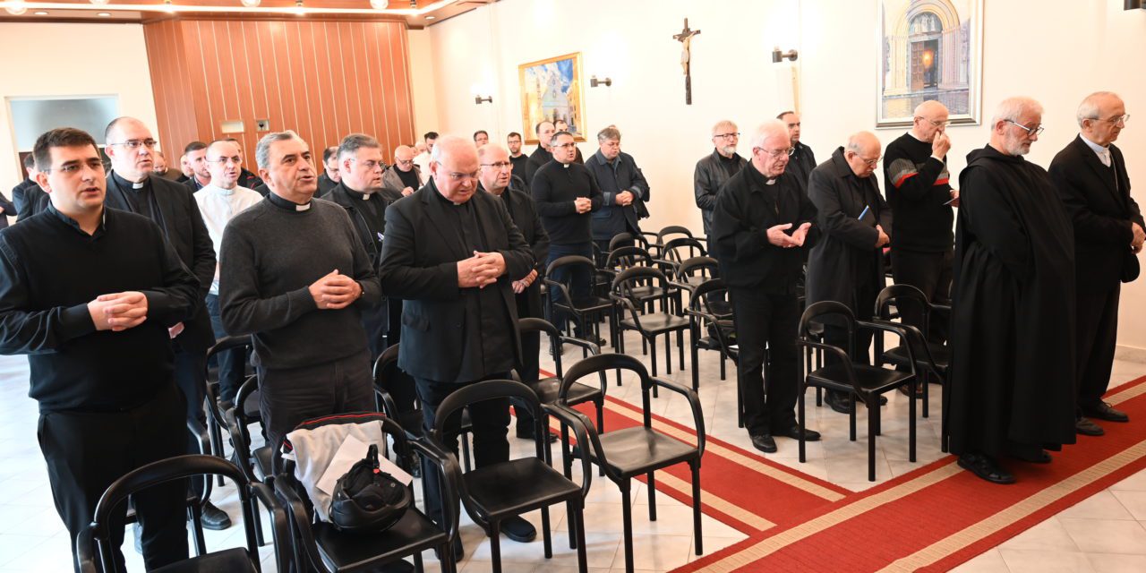 ZADAR: O. Jozo Milanović izlagao na svećeničkoj rekolekciji o ‘Contemplatio’ u Lectio divina