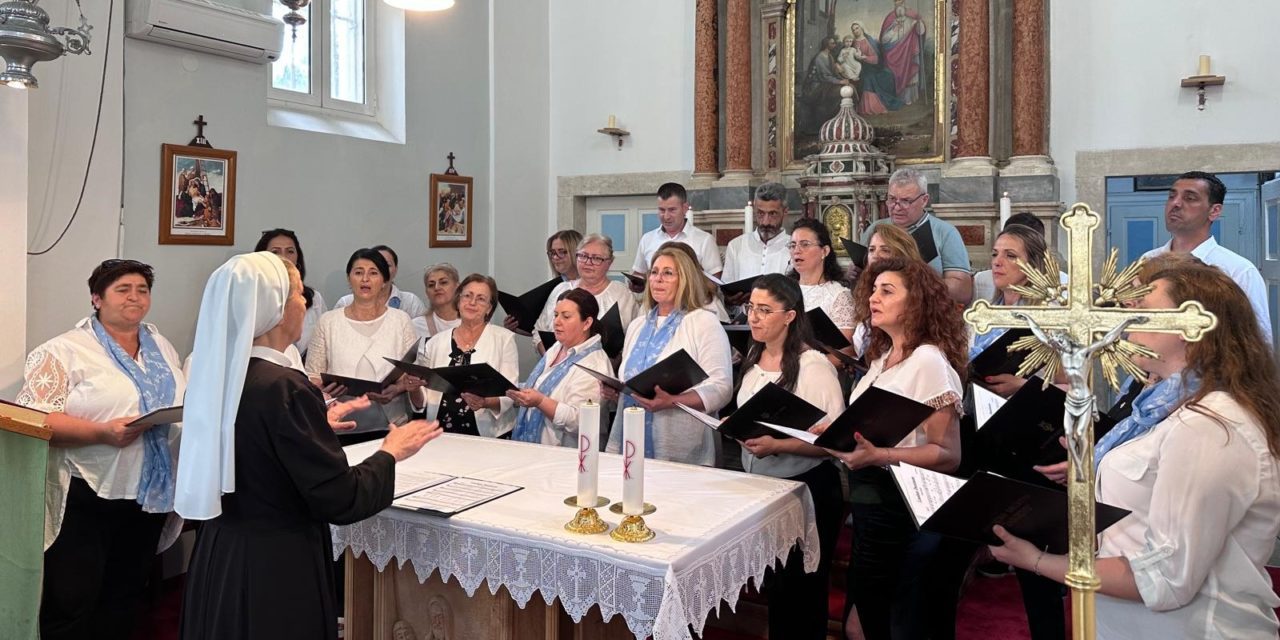 BOŽAVA: Zbor sv. Cecilije iz Kistanja održao koncert u crkvi sv. Nikole